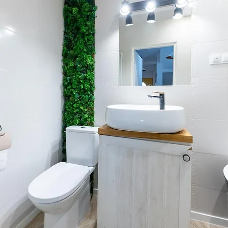 Semesterbostad Stunning House Przymorze 7 Mini